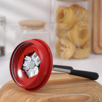 Закаточная машинка &laquo;Машенька&raquo;, автомат, цвет красный