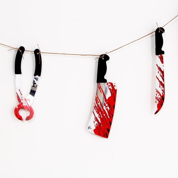 Гирлянда &laquo;Страшные инструменты&raquo;