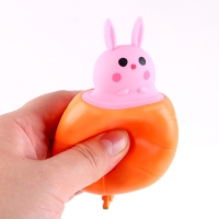 Мялка &laquo;Зайка в морковке&raquo;