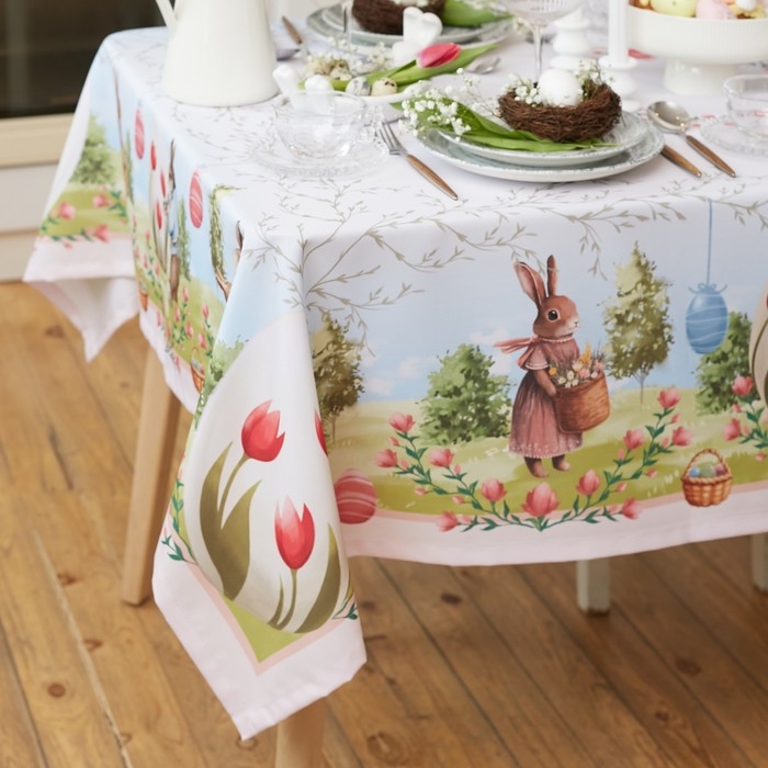 Скатерть Доляна Easter garden 145*180 +/- 3 см, 100% п/э