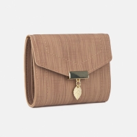 Кошелёк женский на кнопке, цвет бежевый Кошелёк женский на кнопке, цвет бежевый