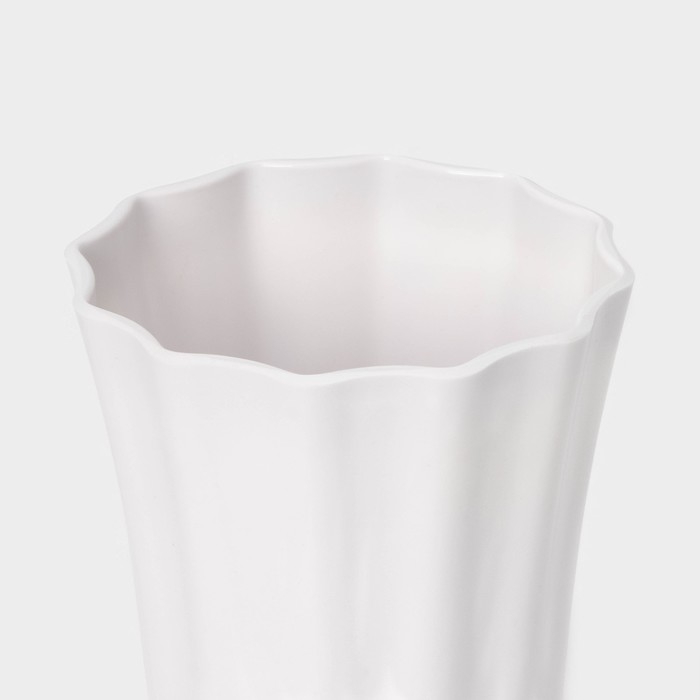 Ваза для цветов, 13,7×18 см, цвет белый Ваза для цветов, 13,7×18 см, цвет белый