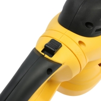 Кусторез электрический Huter GET-7551, 220 В, 750 Вт, 1600 об/мин, лезвие 510 мм, рез 16 мм Кусторез электрический Huter GET-7551, 220 В, 750 Вт, 1600 об/мин, лезвие 510 мм, рез 16 мм