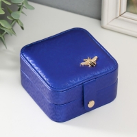 Шкатулка текстиль для украшений "Перелив с украшением" синяя 10х10х6 см Шкатулка текстиль для украшений "Перелив с украшением" синяя 10х10х6 см