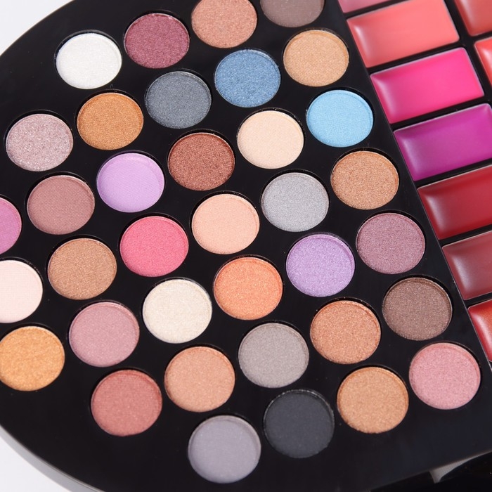 Набор профессиональной косметики"Miss Young" №14