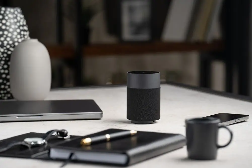 Беспроводная колонка Uniscend Tappy, черная Беспроводная колонка Uniscend Tappy, черная