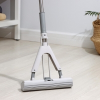 Швабра для мытья пола PVA Raccoon, со складным отжимом, насадка 28&times;6 см, стальная ручка с 3 секциями 130 см