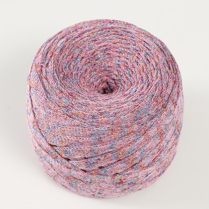 Трикотажная пряжа "Риббон" с люрексом 85м/170&plusmn;5 гр (Розовый, люрекс: Радуга)