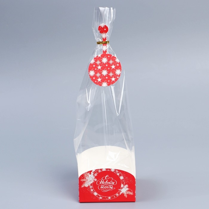 Пакет с коробкой &laquo;Новогодний подарок&raquo;, 9 х 9 х 35 см, Новый год