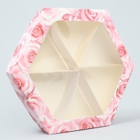 Коробка кондитерская складная, упаковка &laquo;Розы&raquo;, 23 х 23 х 4 см