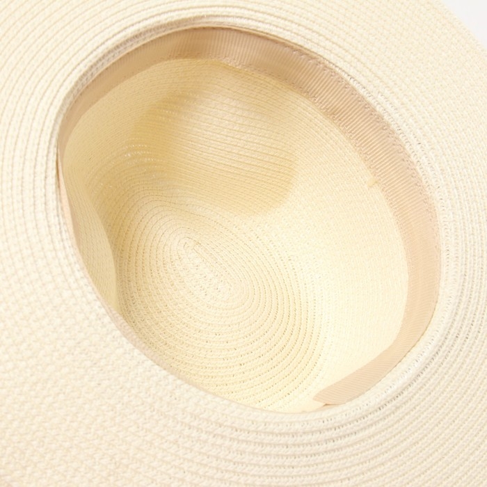 Шляпа женская MINAKU цв. молочный, р-р 56-58 Шляпа женская MINAKU цв. молочный, р-р 56-58