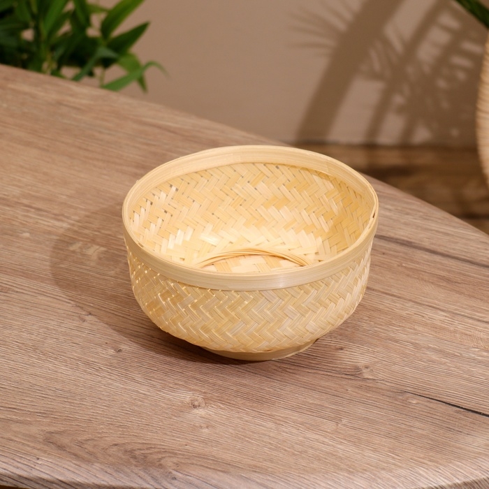 Корзинка плетёная, из бамбука 15х15х7 см