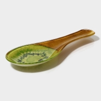 Подставка стеклянная под ложку Доляна «Романтичный киви», 23,5×8,3×1,5 см Подставка стеклянная под ложку Доляна «Романтичный киви», 23,5×8,3×1,5 см