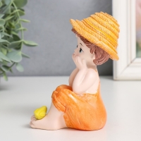 Сувенир полистоун "Мальчик/Девочка с цыплёнком" МИКС 7,5х4,5х11 см Сувенир полистоун "Мальчик/Девочка с цыплёнком" МИКС 7,5х4,5х11 см