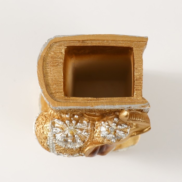 Сувенир полистоун карандашница "Слон у золотой книги" 10,5х8,3х7 см