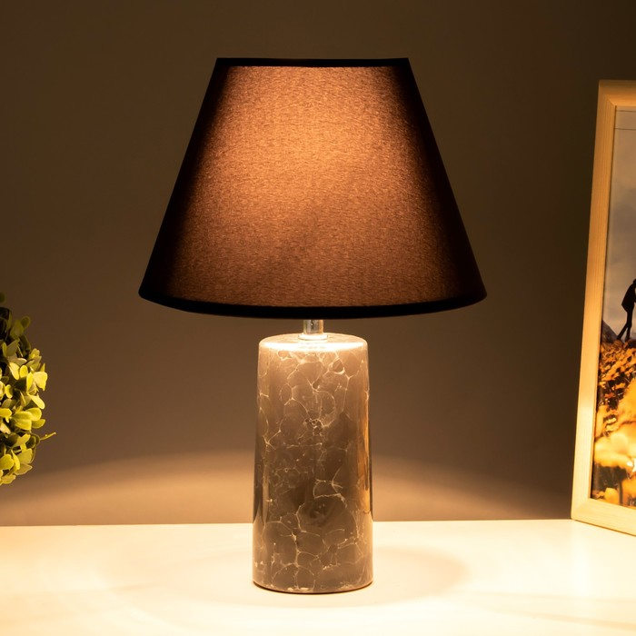 Лампа настольная " мрамор" Е14 1х40Вт МИКС 23х23х35 см RISALUX