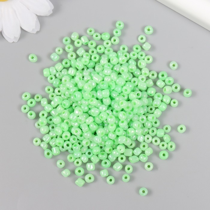 Бисер стекло 6/0 Бисер стекло 6/0 "Зелёный чай" полупрозрачный перламутр 450 гр