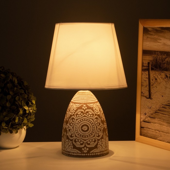 Лампа настольная Лампа настольная "Замира" 1х40Вт Е14 кофе 20х20х32см