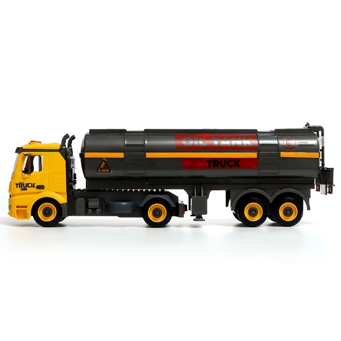 Конструктор винтовой &laquo;Бензоцистерна&raquo;, свет, звук, инерция, 75 деталей