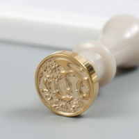 Печать для сургуча с пластиковой ручкой "Рыбка в море" 2,5х2,5 см Печать для сургуча с пластиковой ручкой "Рыбка в море" 2,5х2,5 см