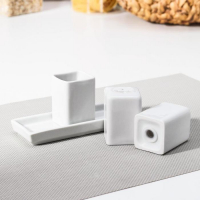 Набор для специй фарфоровый «Уют», 4 шт, солонка 50 мл, перечница 50 мл, стаканчик 60 мл, цвет белый Набор для специй фарфоровый «Уют», 4 шт, солонка 50 мл, перечница 50 мл, стаканчик 60 мл, цвет белый