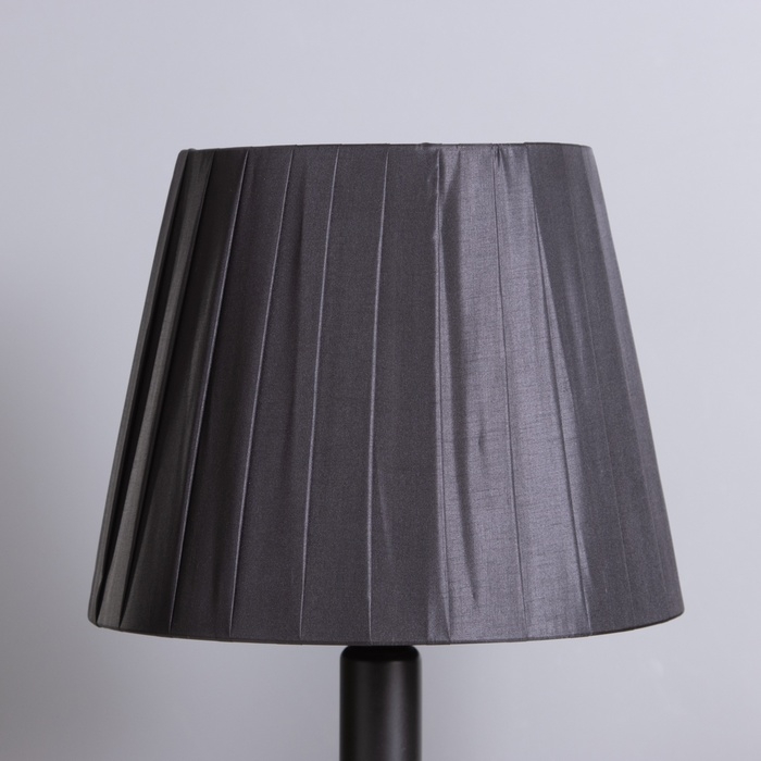 Лампа настольная Лампа настольная "Лида" 1х40Вт Е27 черный/золото 21х21х36см