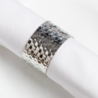 Набор салфеток с декорат. кольцами "White pleasure" 40х40 см - 4 шт, 100% хл, саржа 190гр/м2 Набор салфеток с декорат. кольцами "White pleasure" 40х40 см - 4 шт, 100% хл, саржа 190гр/м2