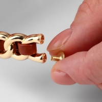 Ручка для сумки, металлическая, с винтами для крепления, 12,8 &times; 6,5 см, цвет золотой/коричневый