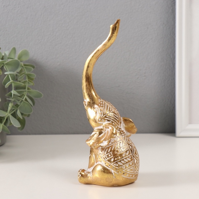 Сувенир полистоун "Слон. Индейские узоры" золото 7х6,5х19 см