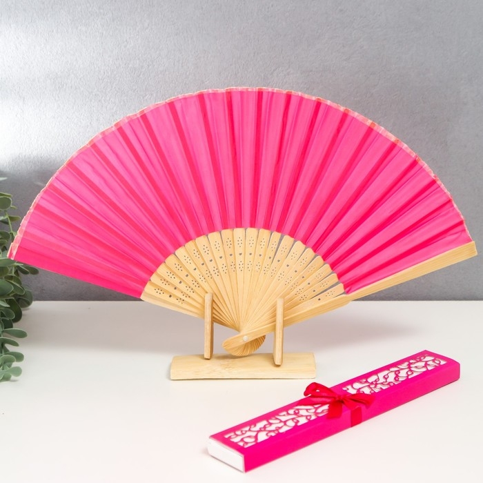 Веер бамбук, текстиль h=22 см Веер бамбук, текстиль h=22 см "Моноцвет" в коробке, фуксия