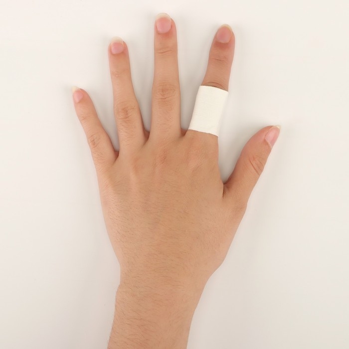 Лейкопластырь Верофарм рулонный 4 х 500 см на тканной основе