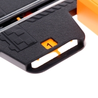 Автотрек &laquo;Турбо кросс&raquo;, с 4 машинами работает от сети, длина трека 8,38 м.