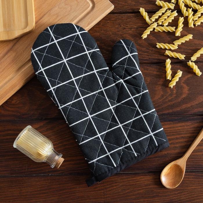 Варежка Доляна Варежка Доляна "Клетка" цв.черный 26*16 см, 100% п/э