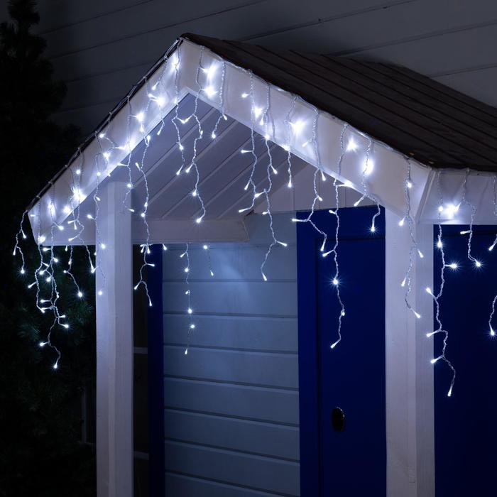 Гирлянда &laquo;Бахрома&raquo; 3 &times; 0.6 м, IP44, УМС, прозрачная нить, 160 LED, свечение белое, 220 В