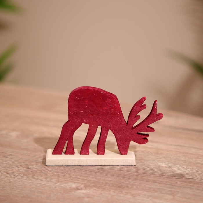 Сувенир Сувенир "Олень" на подставке, дерево 13х4х9 см