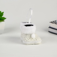 Подвеска &laquo;Сапожки&raquo;, с бомбошками