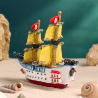 Корабль сувенирный "Парусник" 15*6*12см Корабль сувенирный "Парусник" 15*6*12см