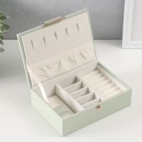 Шкатулка кожзам для украшений "Стёганная. Полоски" серо-зелёная 13х18х5,2 см Шкатулка кожзам для украшений "Стёганная. Полоски" серо-зелёная 13х18х5,2 см