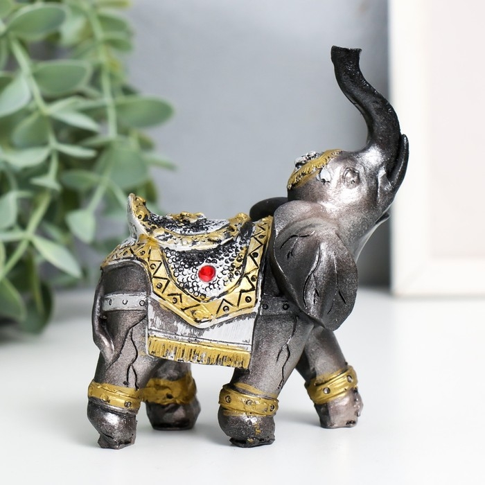 Сувенир полистоун "Семь рыцарских слонов" h-11,2;10,5;9,5;8,5;7,5;6,5;5,5 см