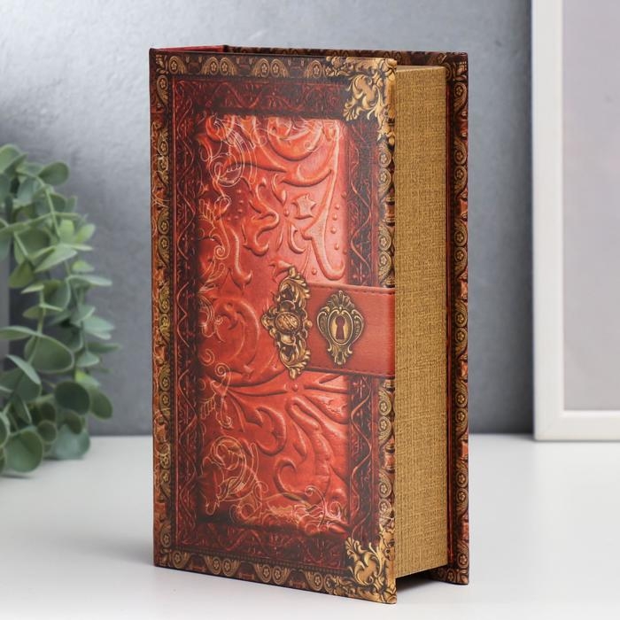 Сейф-книга дерево, кожзам Сейф-книга дерево, кожзам "Замочная скважина" 21х13х5 см