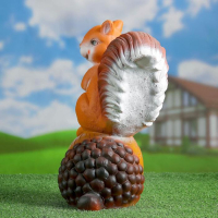 Садовая фигура "Белка на орехе" 30х40см Садовая фигура "Белка на орехе" 30х40см