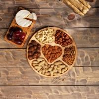 Подарочный набор деревянной посуды Adelica, менажница 6 секций, менажница 2 секции, подставка для посуды, масло в подарок, берёза Подарочный набор деревянной посуды Adelica, менажница 6 секций, менажница 2 секции, подставка для посуды, масло в подарок, берёза