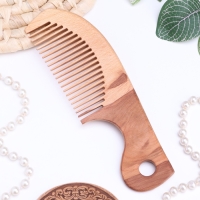 Расческа вид 3, 20 см, бук Расческа вид 3, 20 см, бук