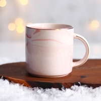 Новый год. Кружка керамическая &laquo;Волшебству быть&raquo;, 350 мл, цвет розовый