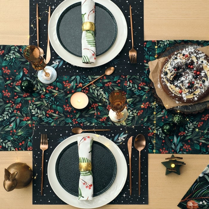 Новый год. Дорожка на стол новогодняя Этель "Winter berry" 40х147см, 100%хл, саржа 190 г/м2