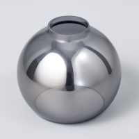 Плафон Лейла 1хЕ27 тонированный 13,3х13,3х11,5см Плафон Лейла 1хЕ27 тонированный 13,3х13,3х11,5см