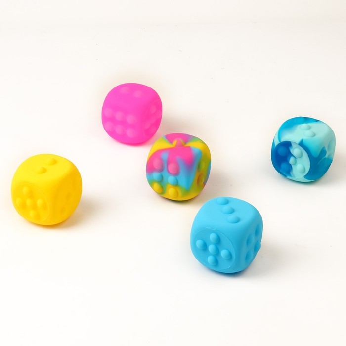 Мялка &laquo;Кубик&raquo;, цвета МИКС