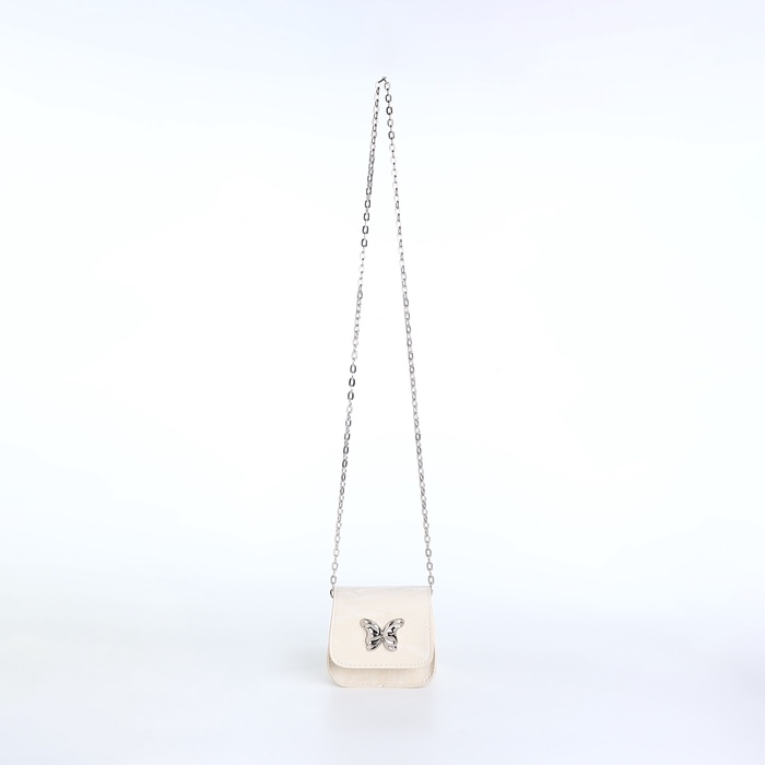 Сумка женская на магните, цвет белый