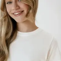 Футболка детская T-Bolka Kids, белая (теплый оттенок), 8 лет