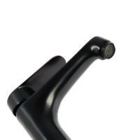 Смеситель для раковины ZEIN Z3800, однорычажный, высота излива 22 см, картридж 35 мм, черный Смеситель для раковины ZEIN Z3800, однорычажный, высота излива 22 см, картридж 35 мм, черный